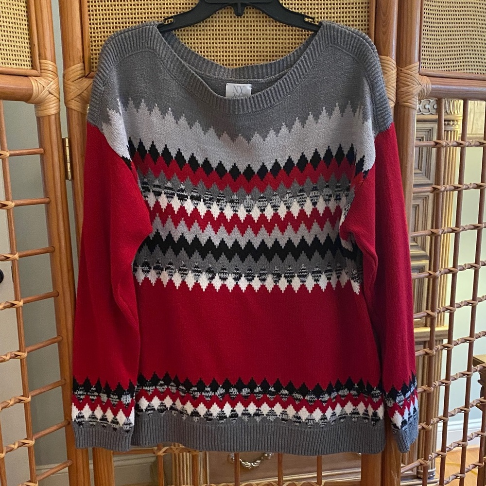 New York & Company Red and Gray Geometric Sweater